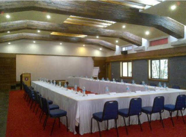 Club Mahindra Sherwood Mahabaleshwar Exterior photo